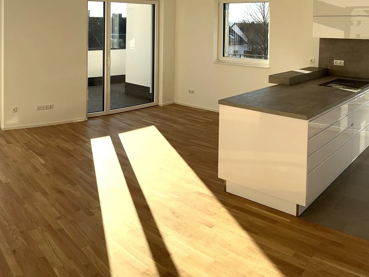 Exklusive Penthouse-Wohnung in ruhiger Lage mit großer Dachterrasse